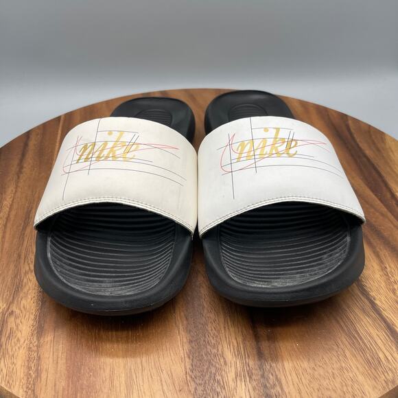 Nike Victori One Sandals Mens 10 White Slides Casual Comfort Pool Beach Shower